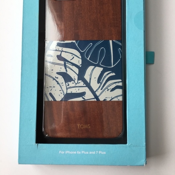 Toms iPhone 6s Plus & 7 Plus Wood Palms Phone Case - Picture 4 of 5
